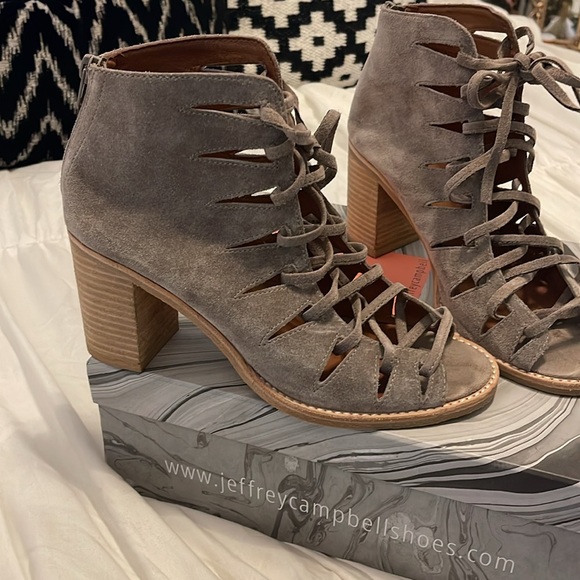 Jeffrey Campbell Corwin Suede Lace Up Sandals - Picture 3 of 10